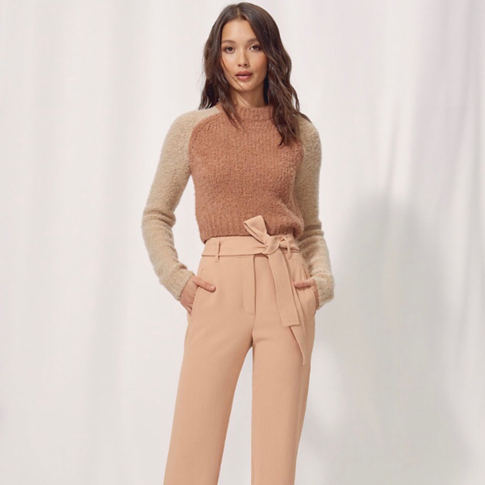 Aritzia Wilfred Free Meridian Cropped Sweater